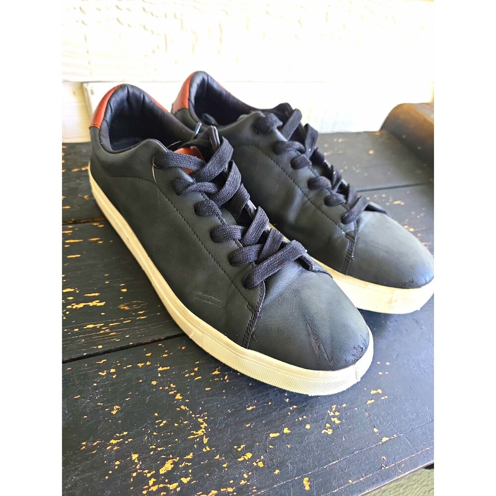 Perry Ellis The Grand Men’s Black Lace-Up Low Top Sneakers White Soles